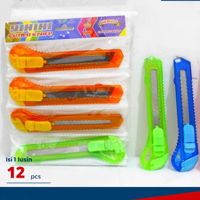 

(12pcs) Pisau CUTTER Besar / kecil // pisau cutter bening