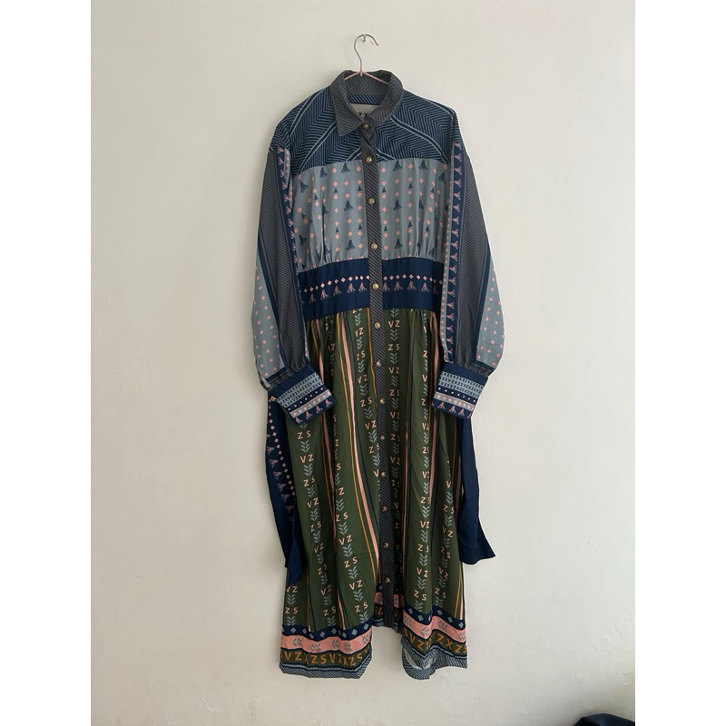 PRELOVED DRESS VIVI ZUBEDI X ZASKIA SUNGKAR BACA DESKRIPSI