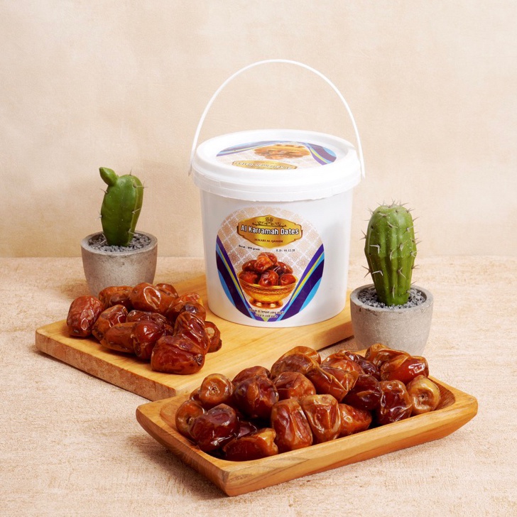 

JFZT32 Terbaru Kurma Ember 75 Gr Kurma AlKarramah Dates Premium