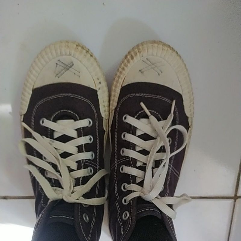 sepatu Brodo original