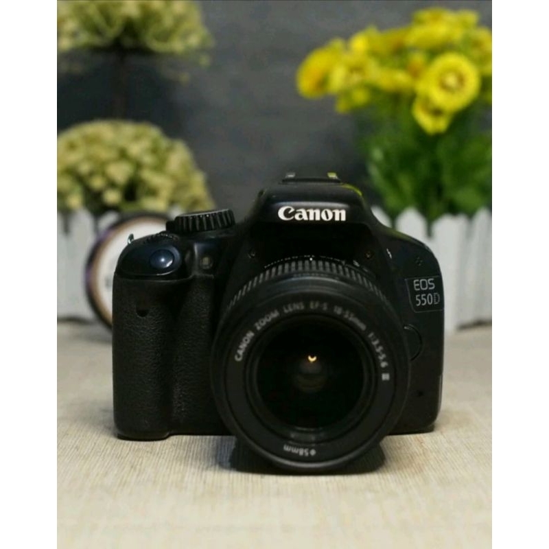 KAMERA CANON EOS 550D SECOND