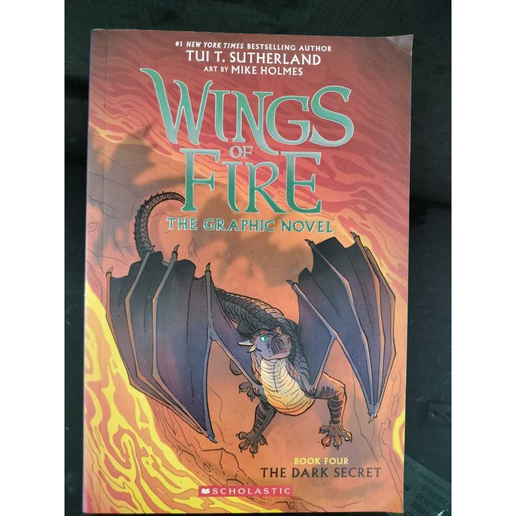 The Dark Secret (Wings of Fire GRAPHIC NOVEL #4) By Sutherland