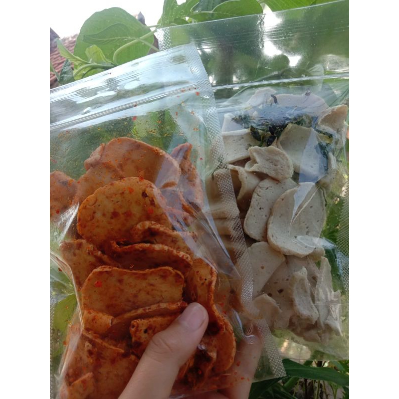 

Basreng Bulat Pedas Daun Jeruk 100gram Basreng Koin