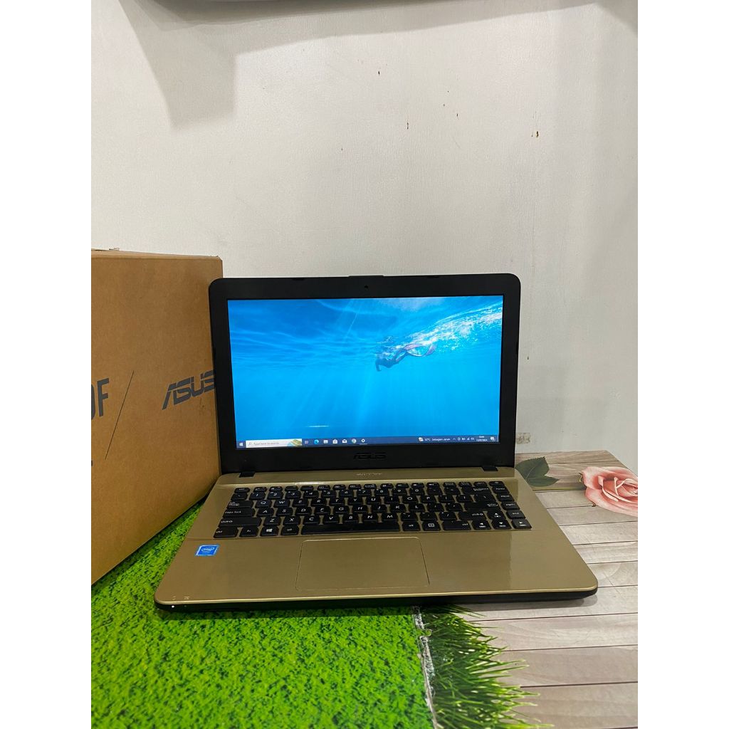 ASUS X441M Ram 8GB 512 SSD Windows 10 ori-14"inch Mulus Murah Siap Pakai