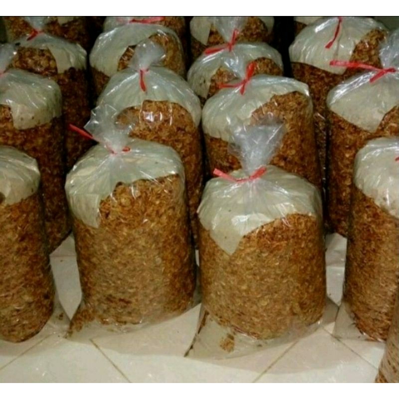 

BAWANG GORENG 1 KG RENYAH TAHAN LAMA