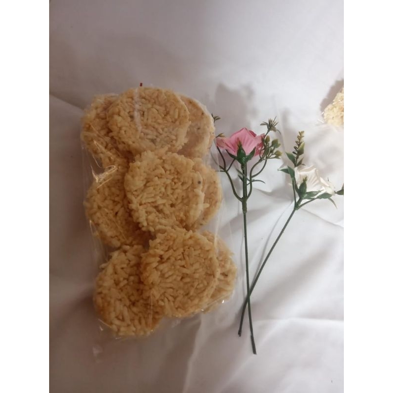 

Rengginang terasi /bungkus isi 9