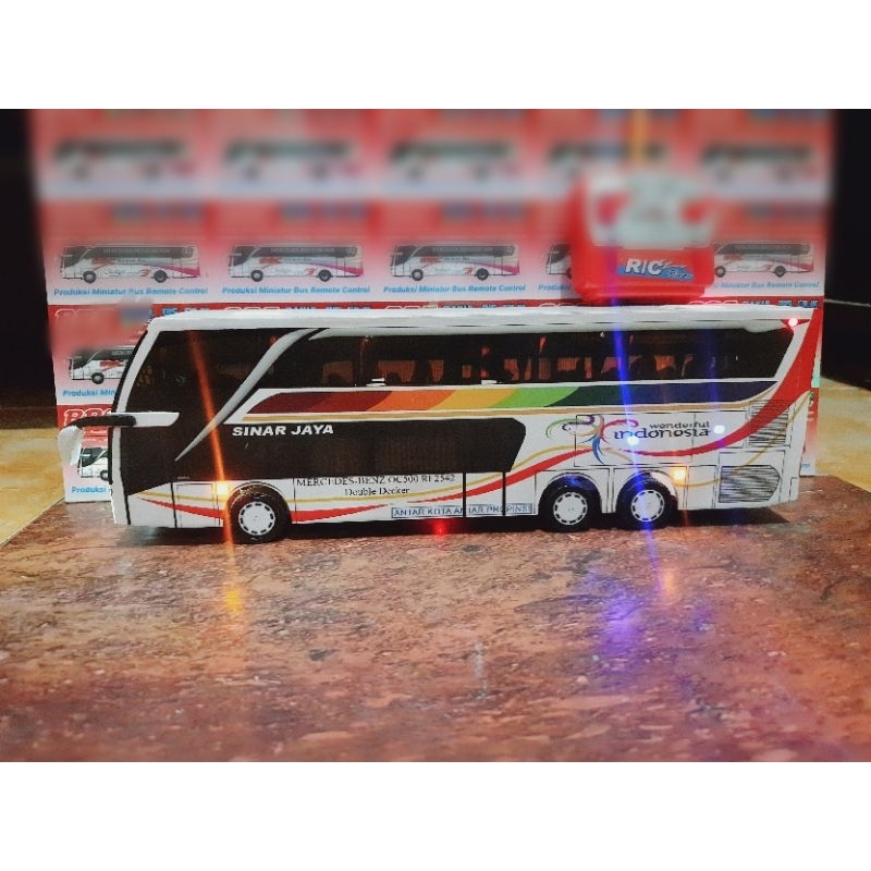 Miniatur bus RC Sinar Jaya DD ( Remot Control ) DETIL RAPIH FULL TELOLET FULL STROBO FULL LED