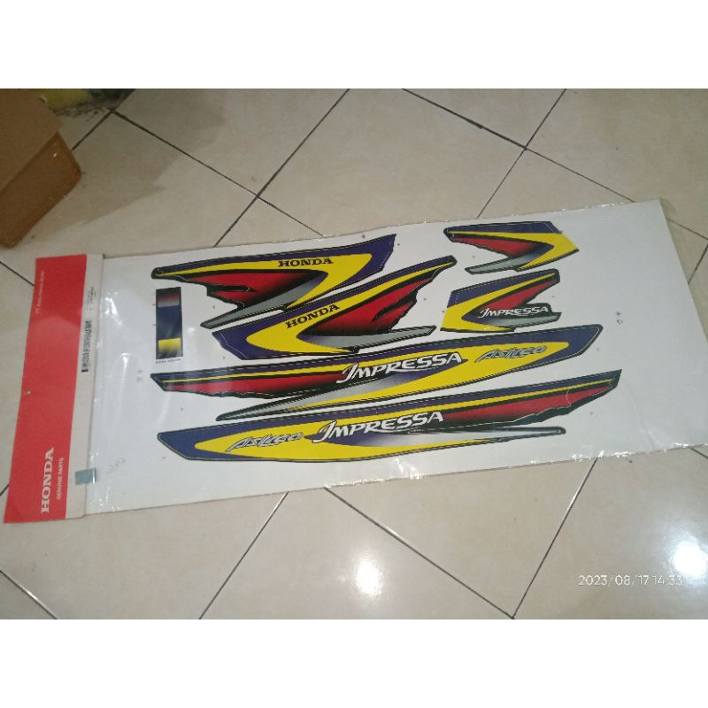 striping sticker Astrea impressa original AHM Honda