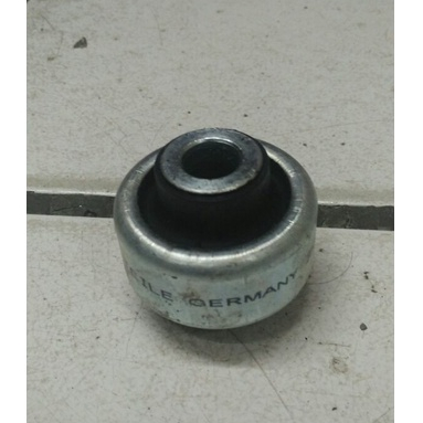 Bushing Arm Depan  Peugeot 206 merk TAS