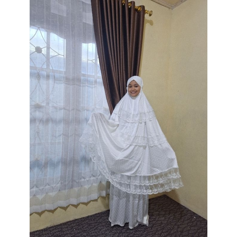 Mukena sutra silk uragiri premium / Mukena sutra uragiri /mukena mewah