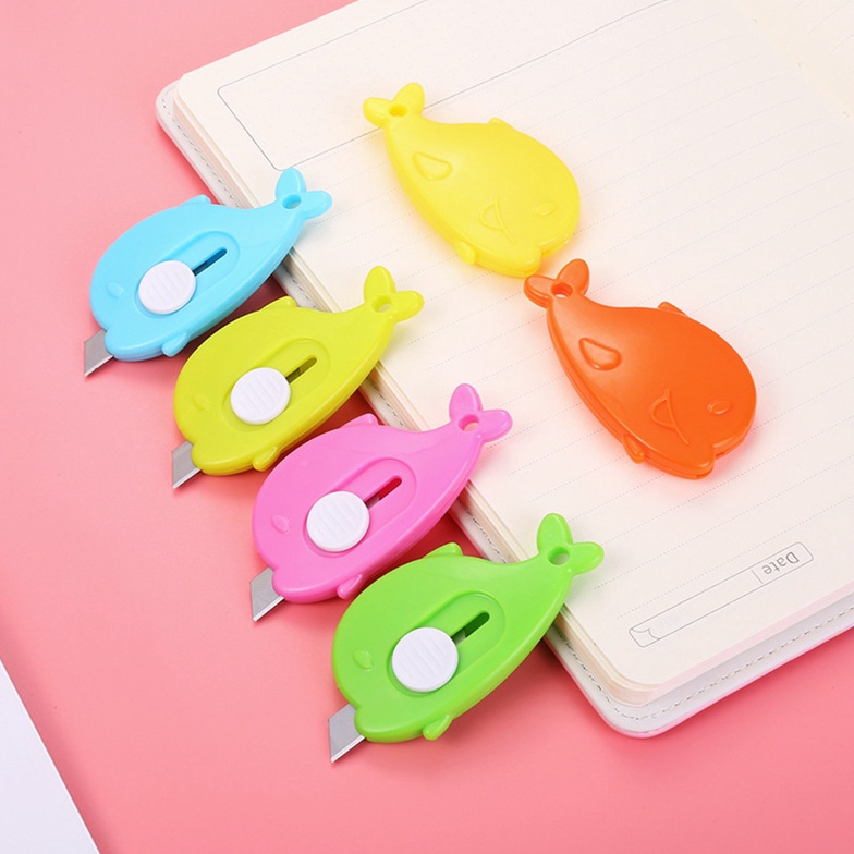 

ART K47D MINI CUTTER PORTABLE PISAU PEMOTONG KERTAS DAN PAKET UNBOXING SERBAGUNA