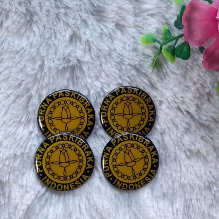 PIN RESIN PURNA PASKIBRAKA/ PIN RESIN / PIN RESIN CUSTOM