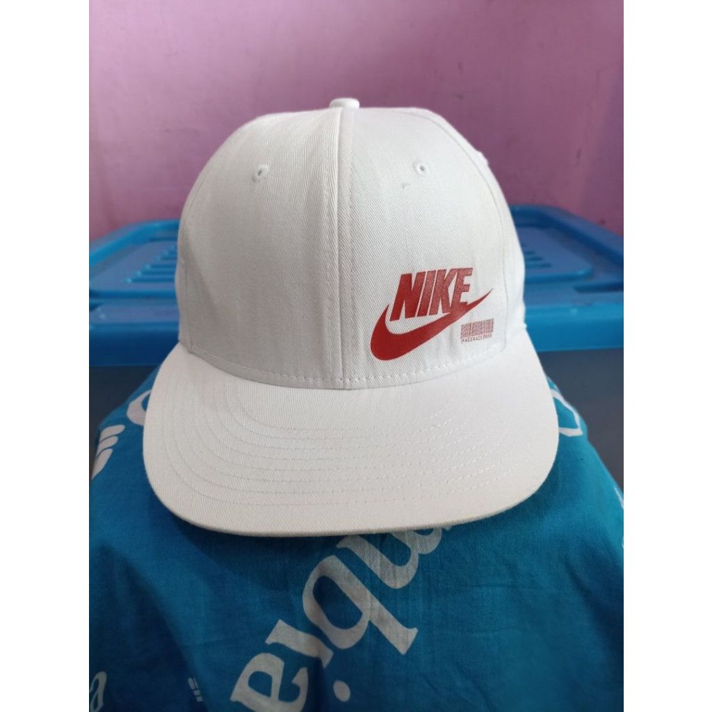 Topi Snapback Nike Original Putih