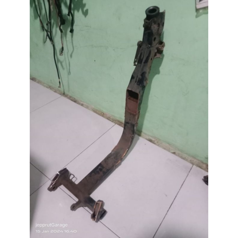 Rangka motor nouvo potongan bahan drag