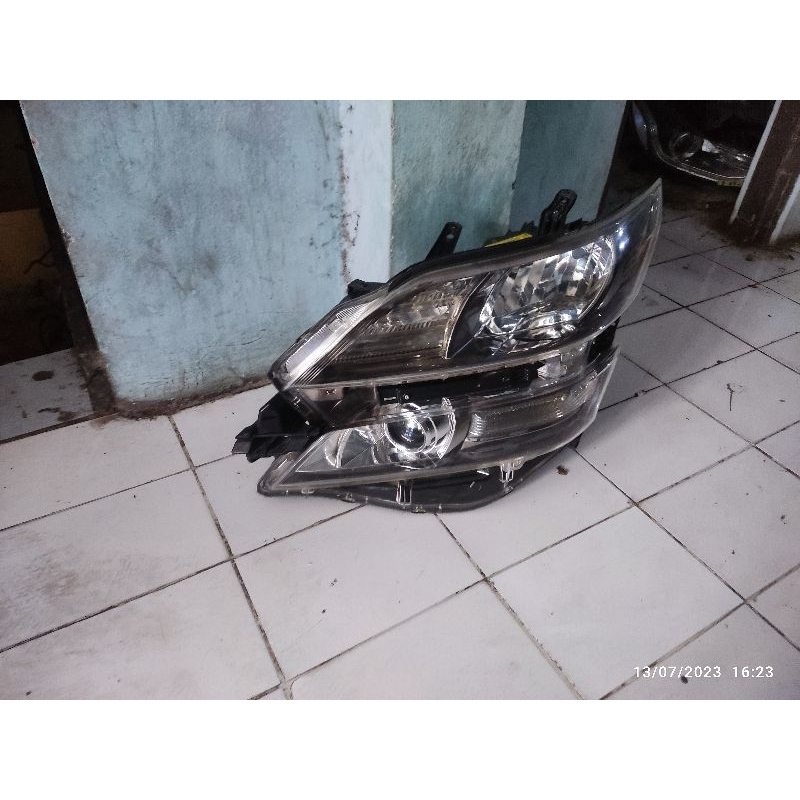 headlamp toyota vellfire 2009 2012