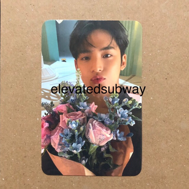 booked SEVENTEEN MINGYU M2U MUKOR ATTACCA