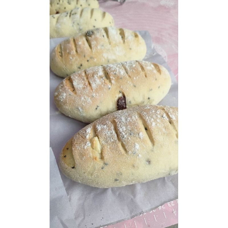 

Cranberry cheese bread