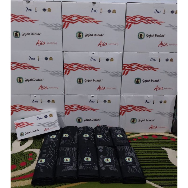 Sarung Gajah Duduk Premium Warna Hitam Motif Mix