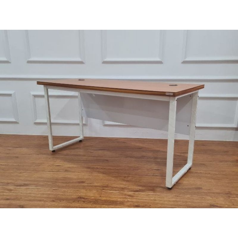 Meja tulis/belajar/kerja tanpa laci besi