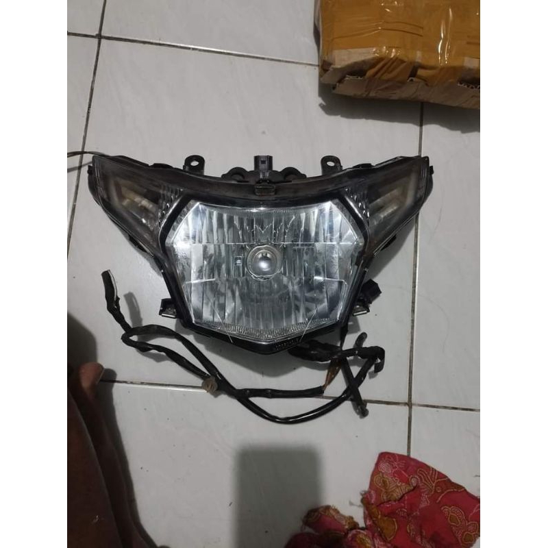Reflektor Cbr 250 Thailand headlamp Cbr 250 Thailand lampu depan CBR 250 Thailand original