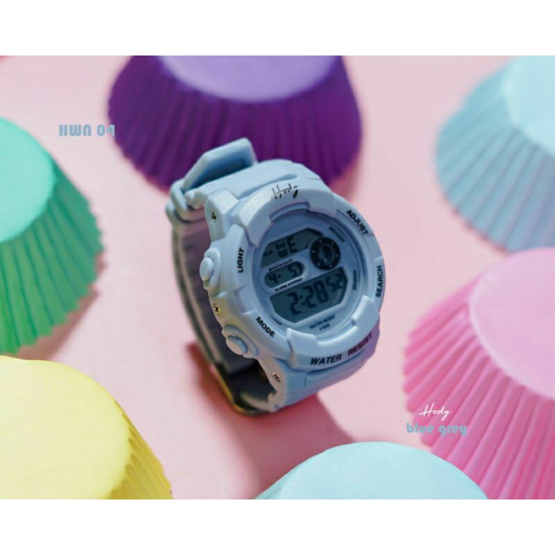 jam tangan HWN 04