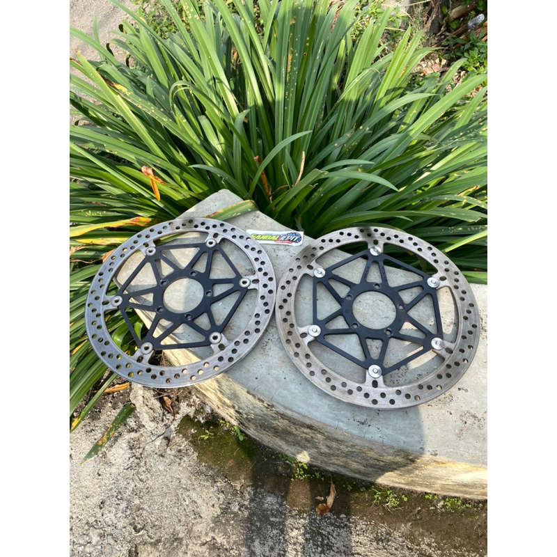 DISC BRAKE PIRINGAN CAKRAM DUCATI PANINGGALE 330MM TEBAL 4,5MM PIRINGAN BREMBO DUCATI PANINGGALE CAK