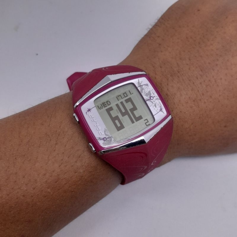 Jam tangan Polar digital watch