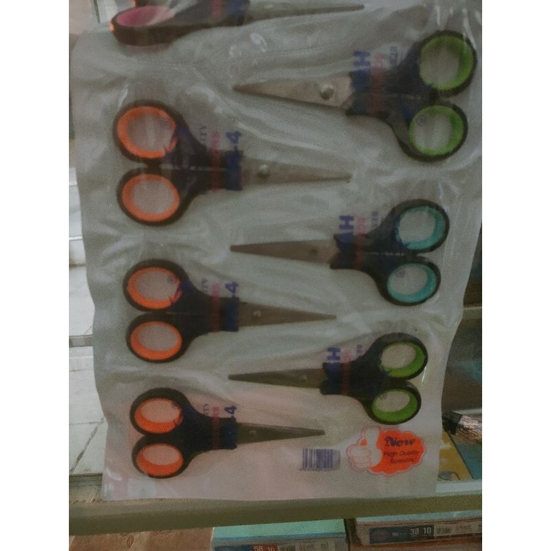 

gunting kecil ,harga satuan warna random