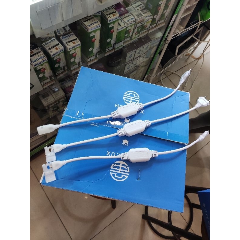 SOCKET / ADAPTOR JEPIT LAMPU LED STRIP HOLYLUX