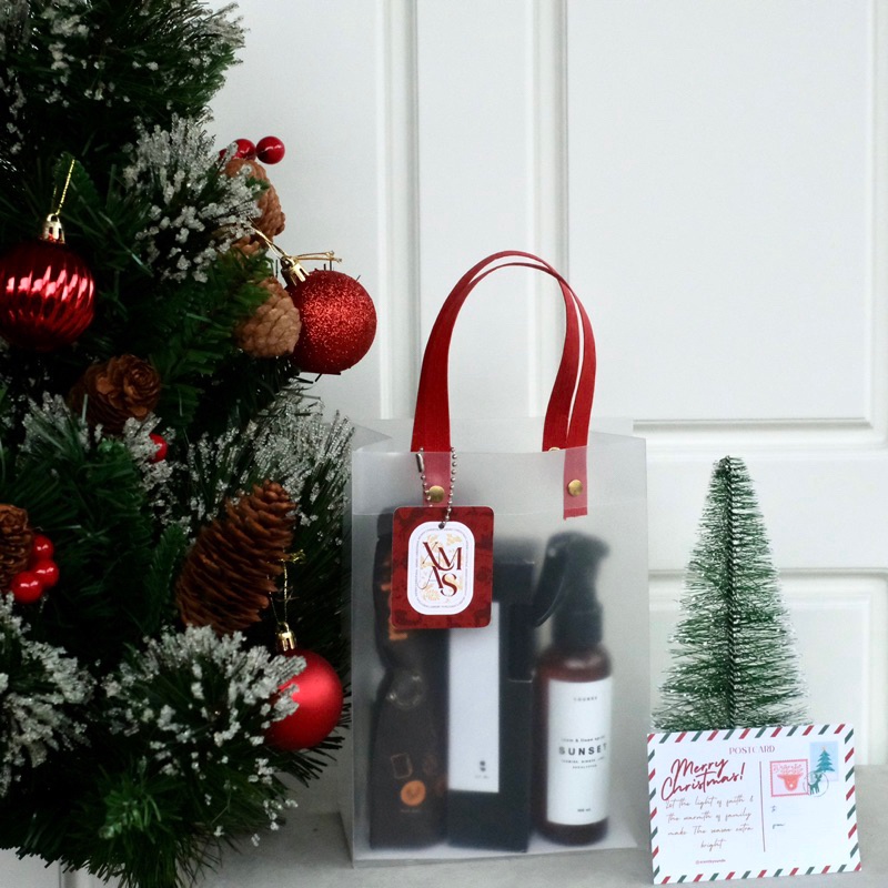 

DISKON BRANDS FESTIVAL HAMPERS CHRISTMAS YOUNDE X MELTS transparant bag