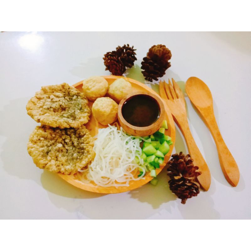 

pempek isi 5 pcs / paket 4