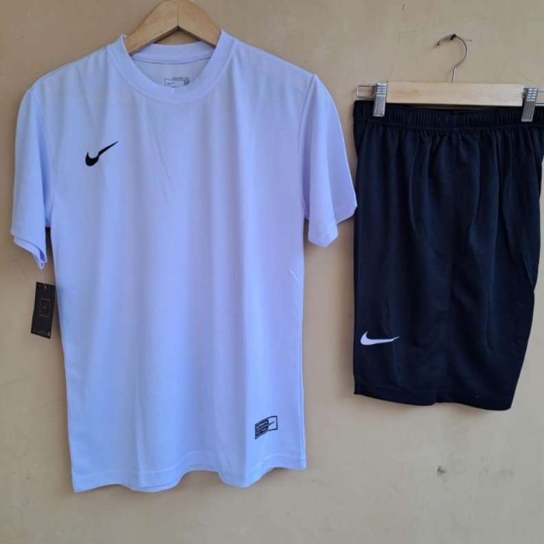 Star 1212 BAJU OLAHRAGA OUT DOR POLOS one set Jersy Futsal SEPAK BOLA BADMINTON VOLLY VOLI JOGGING L