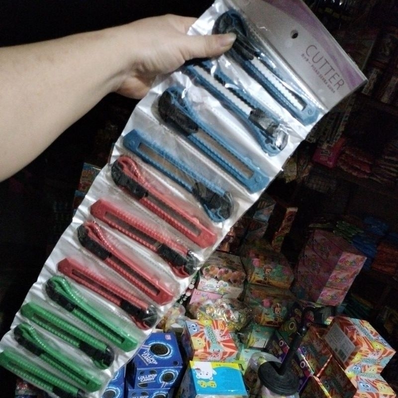 

PISAU CUTTER SERBA GUNA (PROMO MURAH) harga 12pics