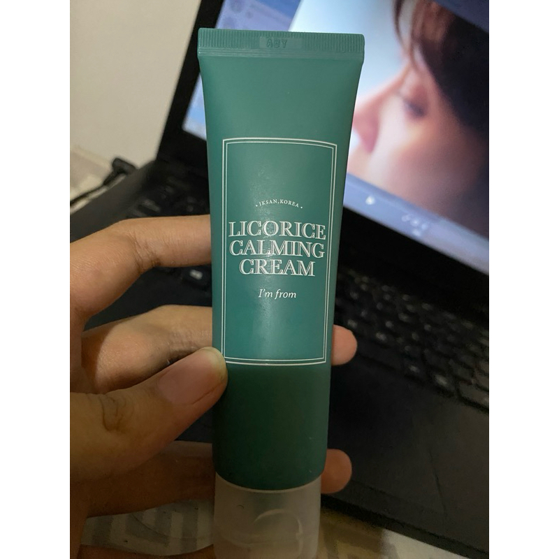 PRELOVED MOISTURIZEE IM FROM LICORICE CALMING CREAM