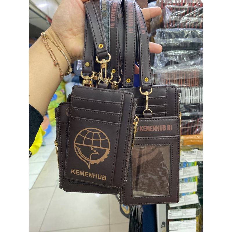 

ID CARD KEMENHUB KALUNG ID CARD KEMENHUB TEMPAT KARTU ID CARD