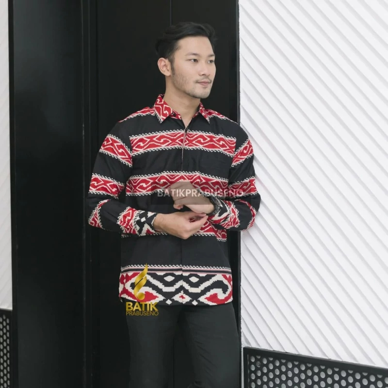 Batik Prabuseno – Batik Pria Motif Baskara Lengan Panjang Slim Fit Batik Kerja Batik Kantor