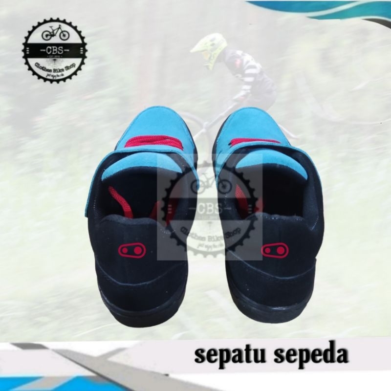 Sepatu Sepeda Flat Pedal  Shoes MTB BMX SELI DH DLL Kulit Asli