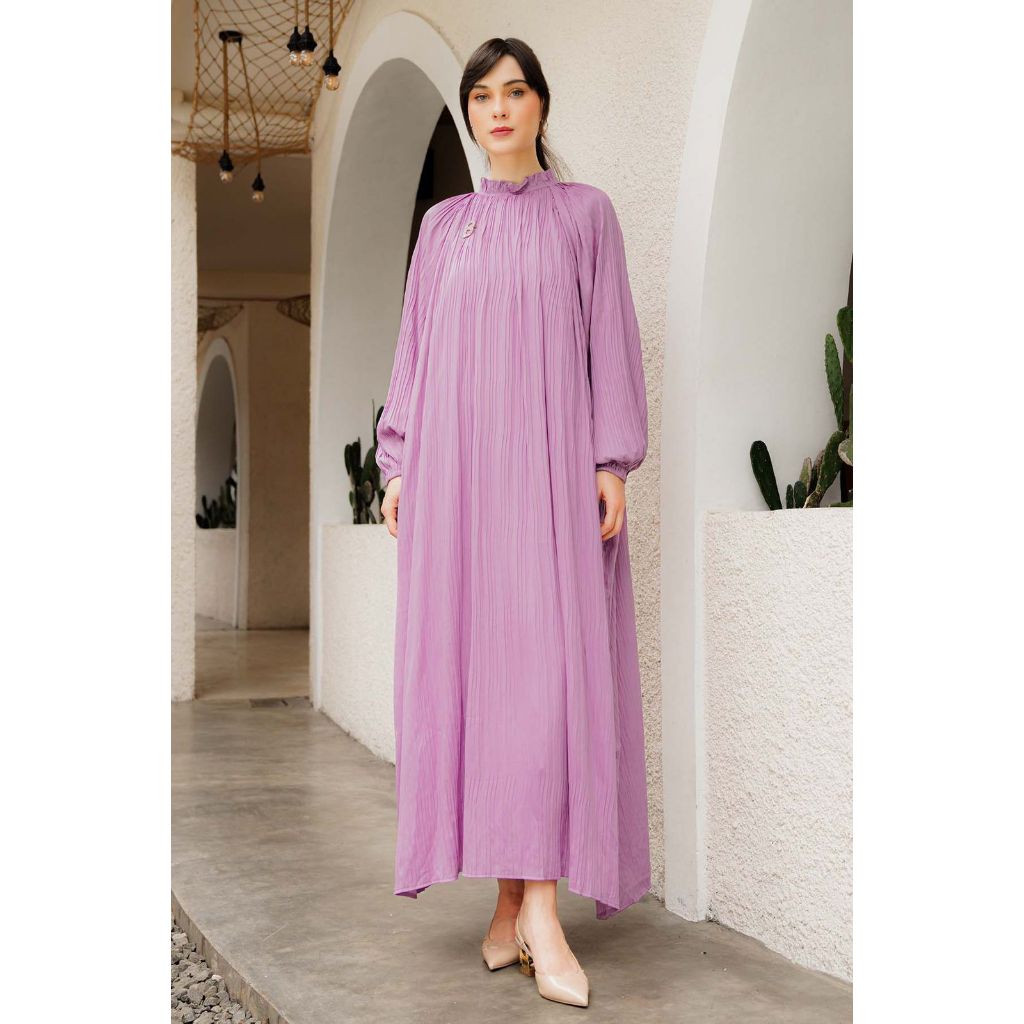 PLEATED LONG DRESS - BENANG JARUM