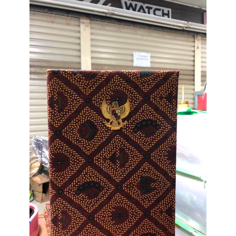 

Map batik map upacara map kantor pakai logo (coating garuda) RB9