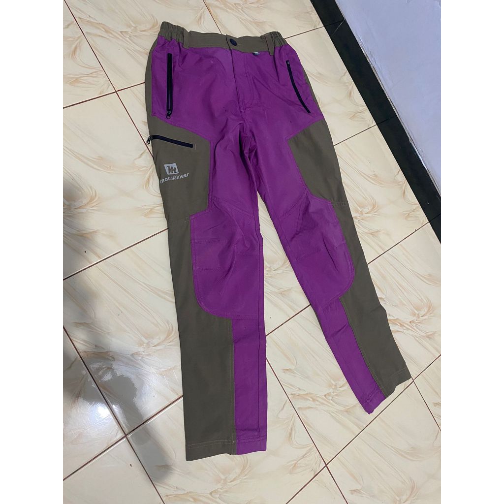 PRELOVED CELANA OUTDOOR BY MOUNTAINEER