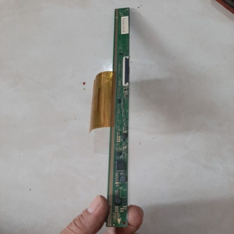 Ticon Tcon tv polytron 32d7520-32T700-32T710s-32D7511-32D1500-32D1550