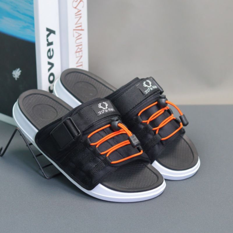 Sandal pria dewasa Casual slip on keren sandal slop cowok hitam