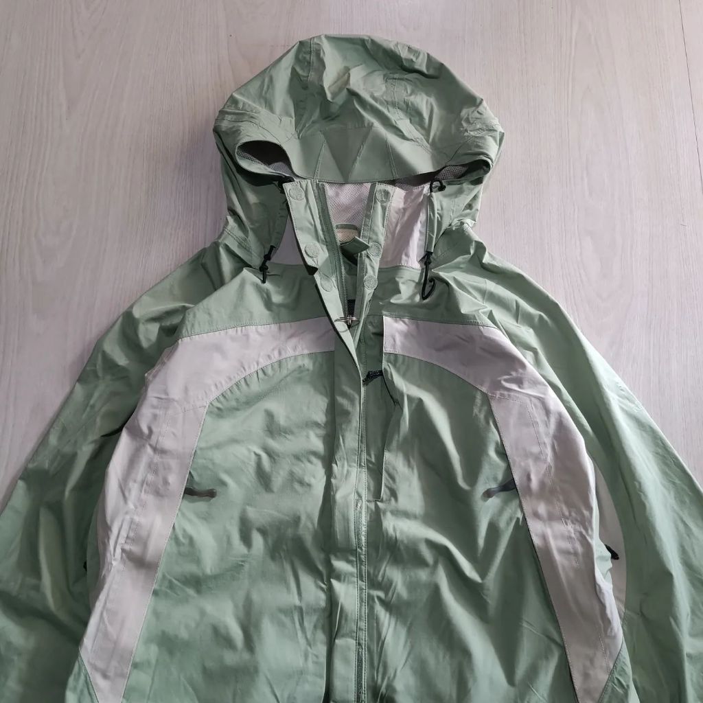 REI OUTDOOR JACKET
