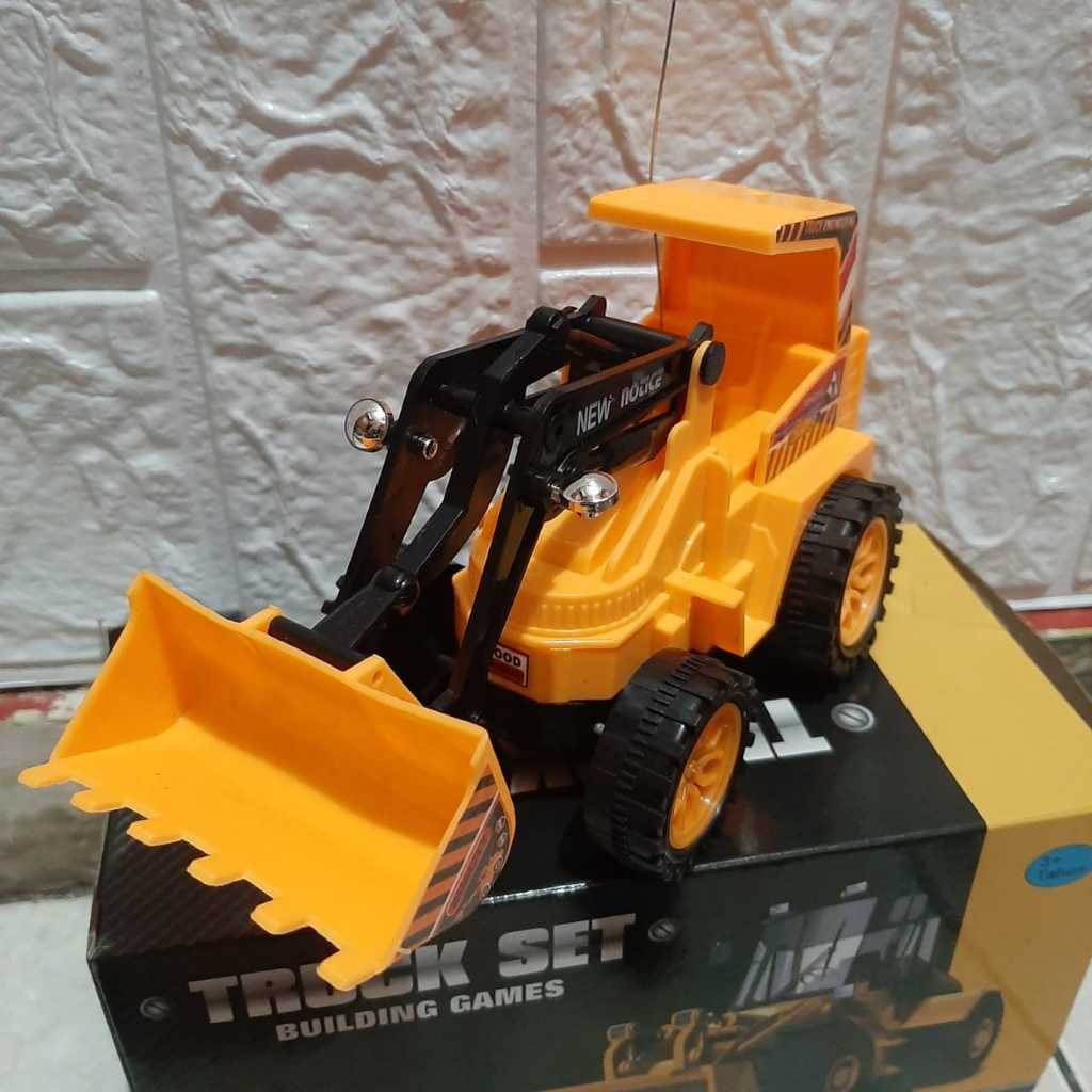 Mainan Anak Beko Remote Control RC Mobil Keruk