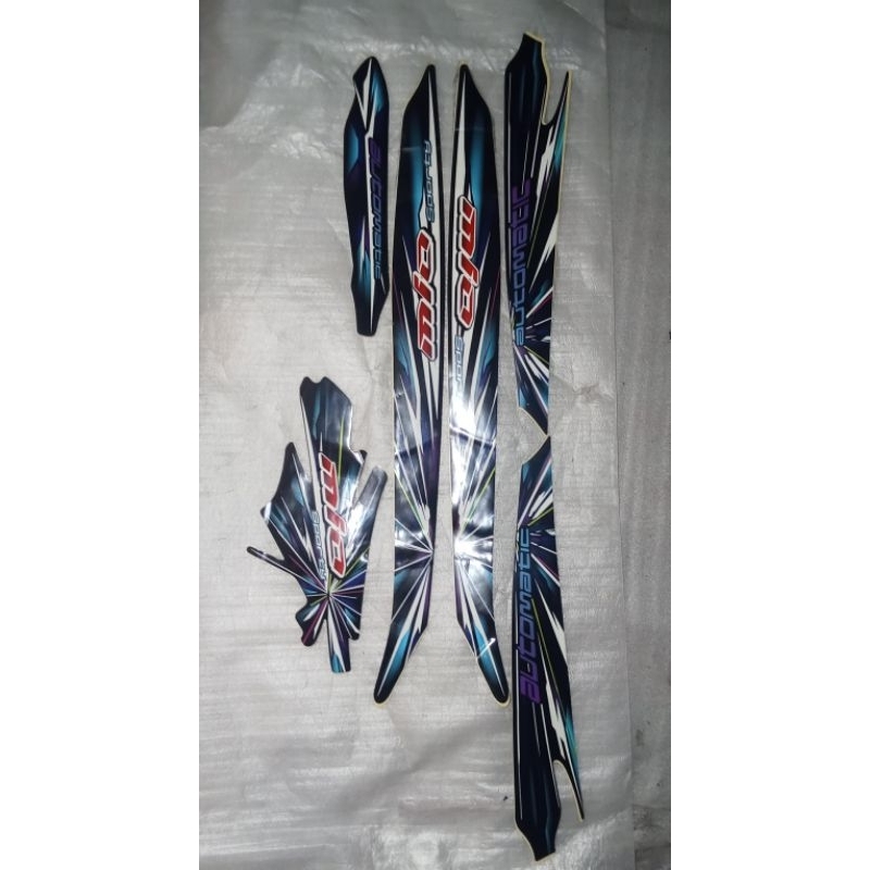 Striping stiker bok cover body full set assy kanan kiri Mio sporty automatic smile karbu karburator 