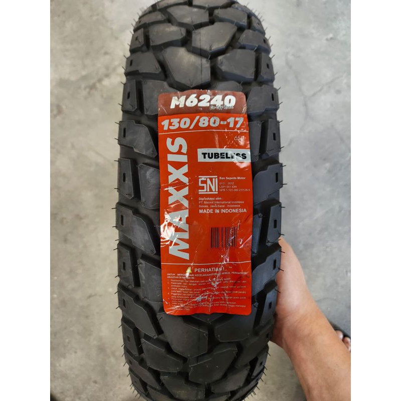 Ban motor On-Off Road MAXXIS M6240 130/80 Ring 17 130/80-17 Tubeless