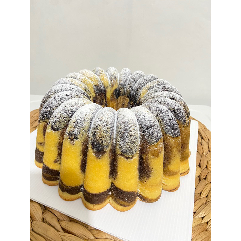 

bolu marmer brownies diameter 24 CM