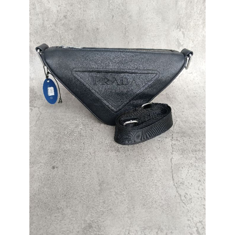 PRADA SAFFIANO TRIANGLE