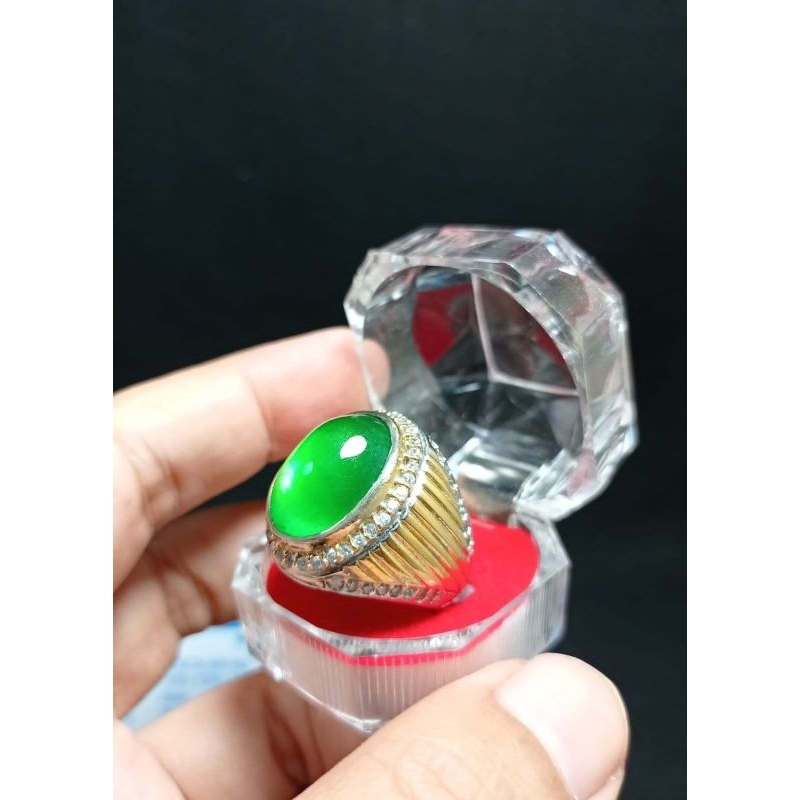 BATU CINCIN GIOK BURMA ASLI BERSERTIFIKAT TOP QUALITY SIAP PAKAI