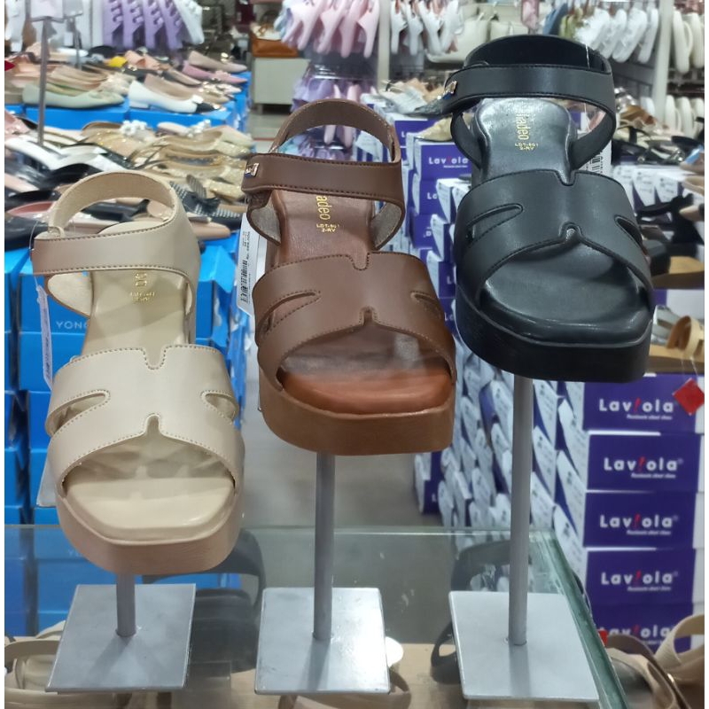 Sandal wedges tali wanita merk FLADEO